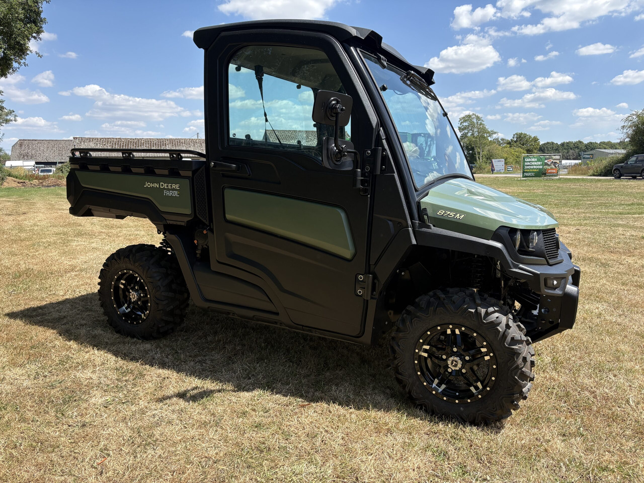 John Deere XUV875M Gator - عربة جميع التضاريس/ رباعية العجلات: صورة 3 John Deere XUV875M Gator - عربة جميع التضاريس/ رباعية العجلات: صورة 3