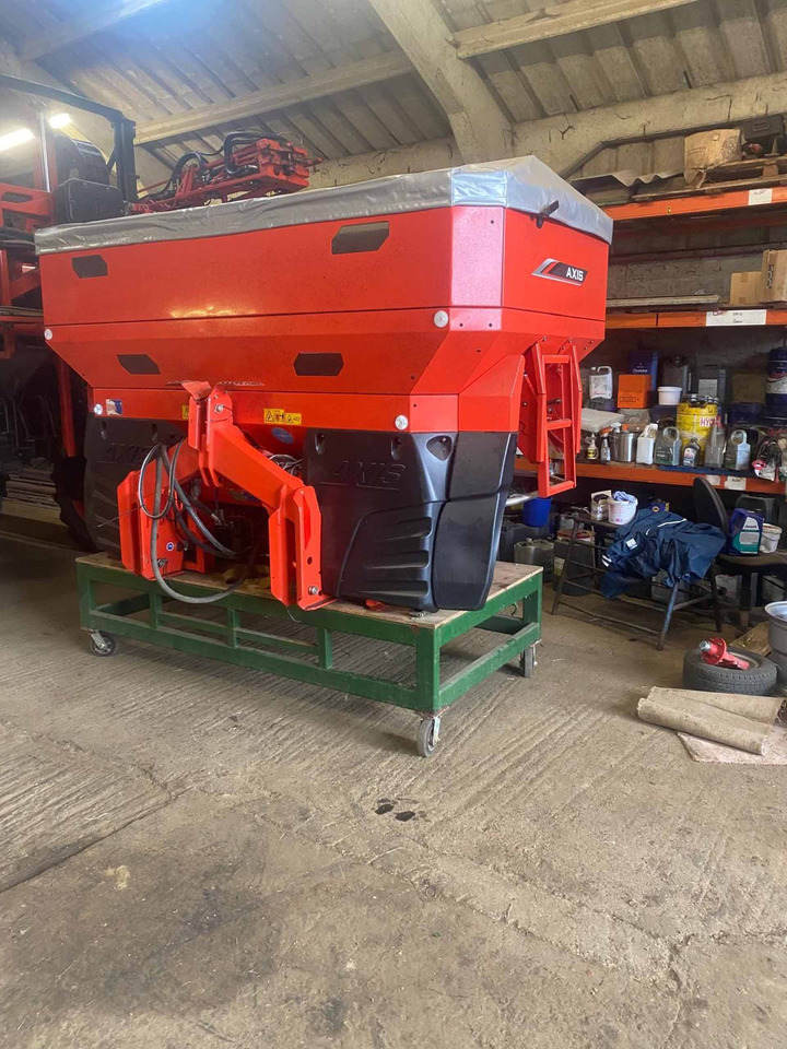 Kuhn Axis 50.2 H-EMC-W - آلة نشر السماد: صورة 5 Kuhn Axis 50.2 H-EMC-W - آلة نشر السماد: صورة 5