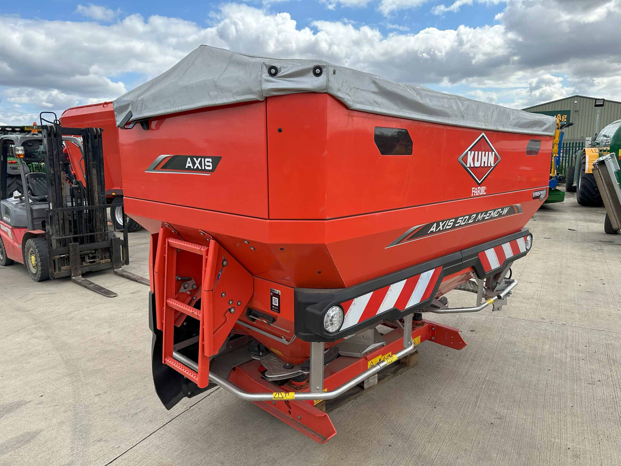 Kuhn Axis 50.2 M-EMC-W - آلة نشر السماد: صورة 5 Kuhn Axis 50.2 M-EMC-W - آلة نشر السماد: صورة 5
