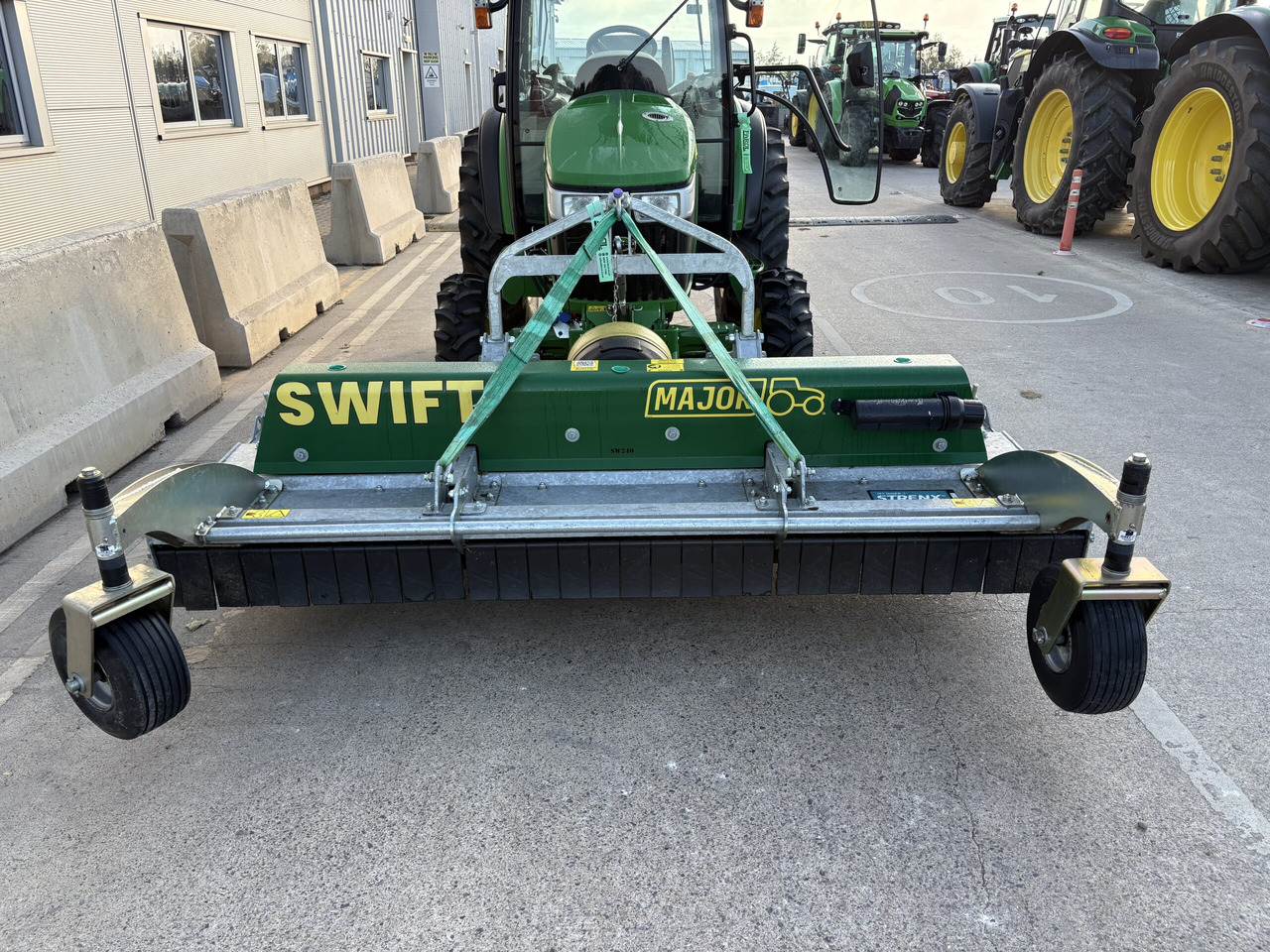 Major front Mounted Roller Mower MJ71-240F - جزازة عشب الحدائق: صورة 1 Major front Mounted Roller Mower MJ71-240F - جزازة عشب الحدائق: صورة 1