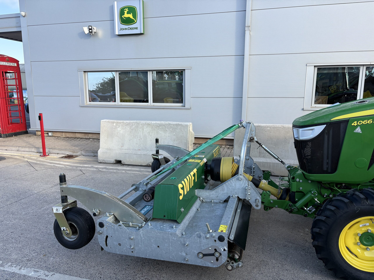 Major front Mounted Roller Mower MJ71-240F - جزازة عشب الحدائق: صورة 2 Major front Mounted Roller Mower MJ71-240F - جزازة عشب الحدائق: صورة 2