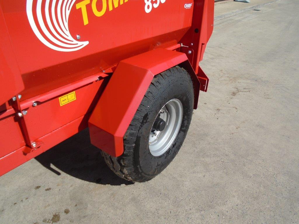 Teagle 8500SC Tomahawk - عربة خلط الأعلاف: صورة 3 Teagle 8500SC Tomahawk - عربة خلط الأعلاف: صورة 3