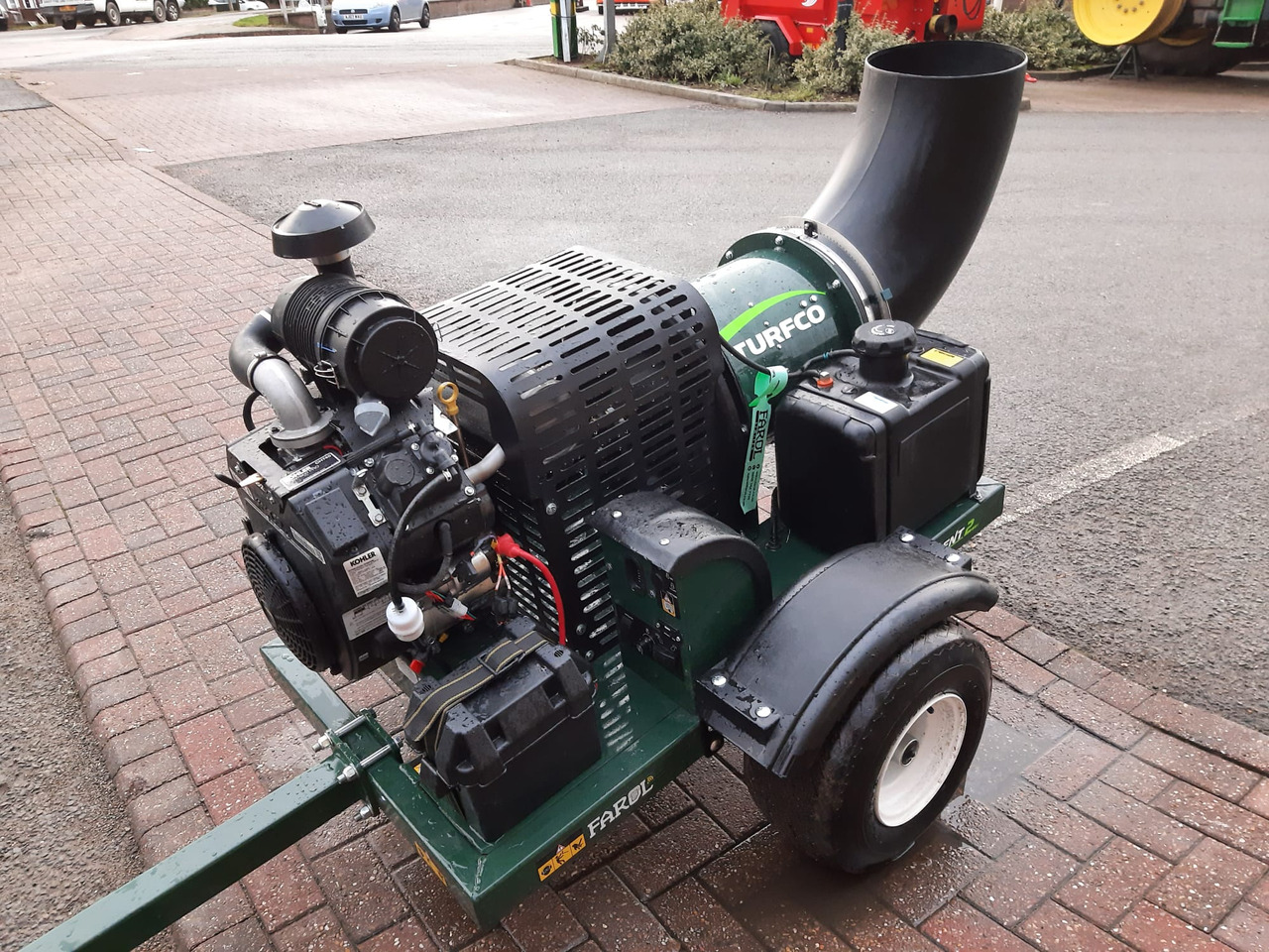 Turfco Torrent 2 Debris Blower - معدات البستنة: صورة 4 Turfco Torrent 2 Debris Blower - معدات البستنة: صورة 4