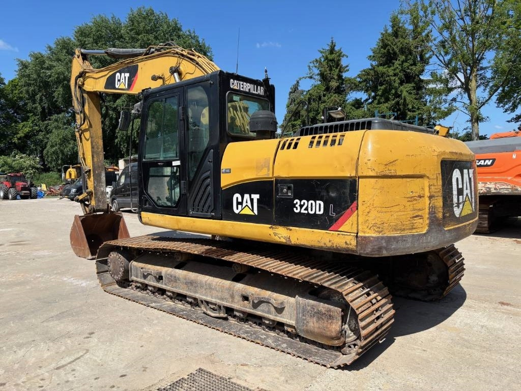 CAT 320 D L - حفار زاحف: صورة 2 CAT 320 D L - حفار زاحف: صورة 2