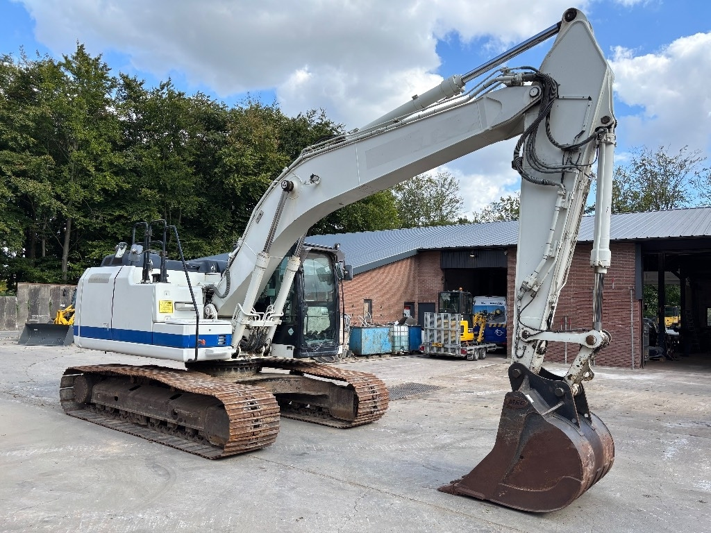 CAT 320E - حفار زاحف: صورة 4 CAT 320E - حفار زاحف: صورة 4