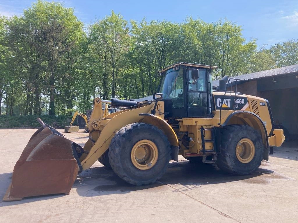 CAT 966 K XE 966K XE - اللودر بعجل: صورة 1 CAT 966 K XE 966K XE - اللودر بعجل: صورة 1