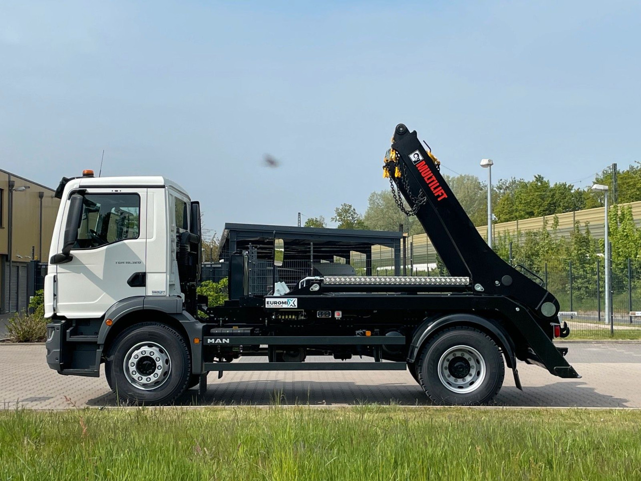 MAN TGM 18.320 4x2 Euro 6e Hiab Multilift Futura 12 - شاحنة قلاب, شاحنة كرين: صورة 3 MAN TGM 18.320 4x2 Euro 6e Hiab Multilift Futura 12 - شاحنة قلاب, شاحنة كرين: صورة 3