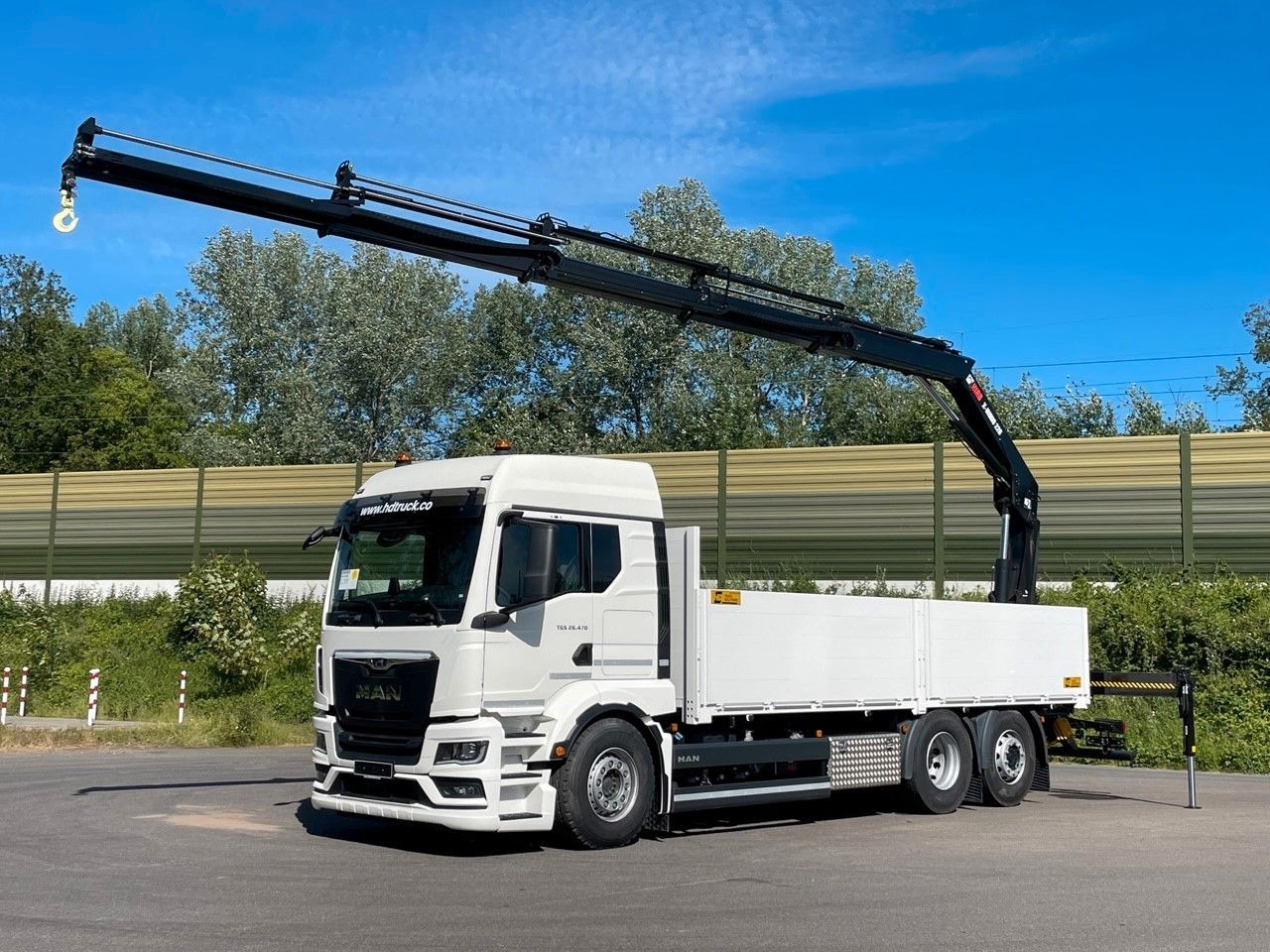 MAN TGS 26.480 6X2 Euro6 Retarder HIAB 228 - 4 - شاحنات مسطحة, شاحنة كرين: صورة 1 MAN TGS 26.480 6X2 Euro6 Retarder HIAB 228 - 4 - شاحنات مسطحة, شاحنة كرين: صورة 1