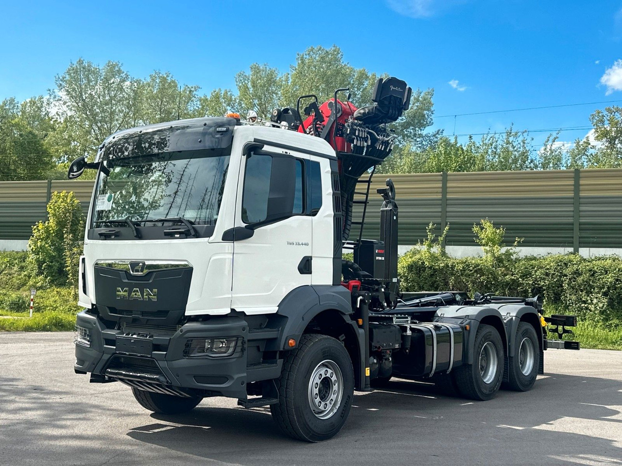MAN TGS 33.440 6x4 Epsilon 170Z MultiLift 20s56 - شاحنة برافعة خطافية, شاحنة كرين: صورة 2 MAN TGS 33.440 6x4 Epsilon 170Z MultiLift 20s56 - شاحنة برافعة خطافية, شاحنة كرين: صورة 2