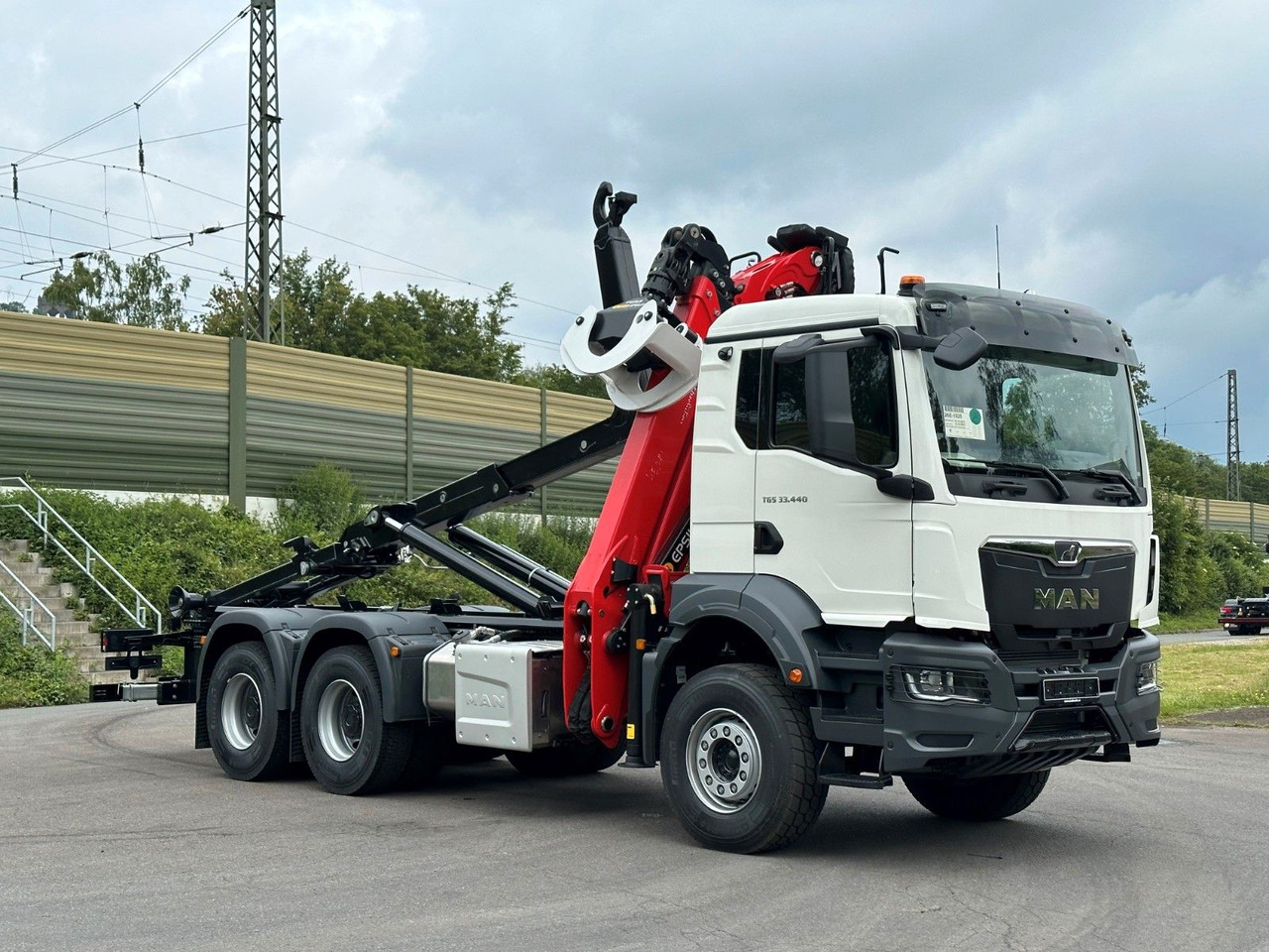 MAN TGS 33.440 6x4 Epsilon 170Z MultiLift 20s56 - شاحنة برافعة خطافية, شاحنة كرين: صورة 1 MAN TGS 33.440 6x4 Epsilon 170Z MultiLift 20s56 - شاحنة برافعة خطافية, شاحنة كرين: صورة 1