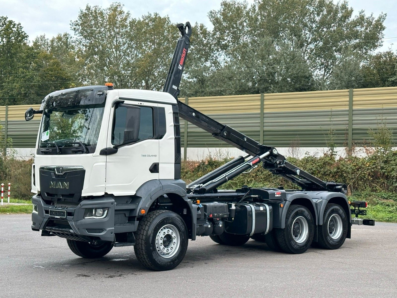 MAN TGS 33.440 6x4 Euro6e MultiLift 21S59 - شاحنة برافعة خطافية, شاحنة كرين: صورة 1 MAN TGS 33.440 6x4 Euro6e MultiLift 21S59 - شاحنة برافعة خطافية, شاحنة كرين: صورة 1