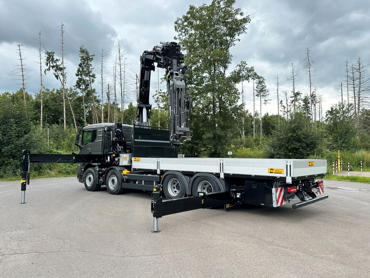 شاحنات مسطحة, شاحنة كرين MAN TGS 35.520 8x4 BL HIAB X-HiPro858E-8 & Jib150x-6: صورة 12