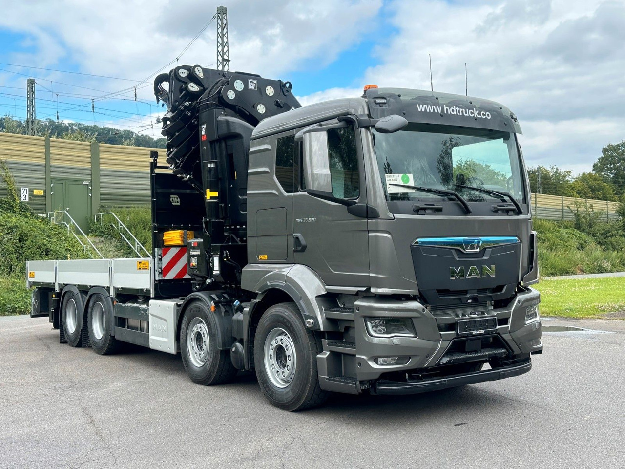 شاحنات مسطحة, شاحنة كرين MAN TGS 35.520 8x4 BL HIAB X-HiPro858E-8 & Jib150x-6: صورة 9