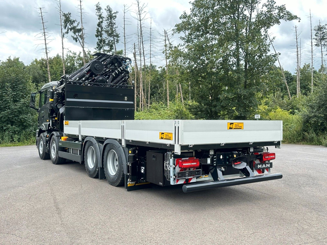 شاحنات مسطحة, شاحنة كرين MAN TGS 35.520 8x4 BL HIAB X-HiPro858E-8 & Jib150x-6: صورة 6