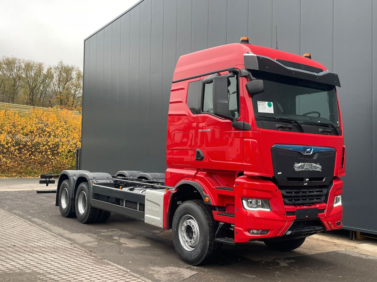 MAN TGX 33.510 6X4 BL - شاحنة بهيكل معدني للمقصورة: صورة 1 MAN TGX 33.510 6X4 BL - شاحنة بهيكل معدني للمقصورة: صورة 1