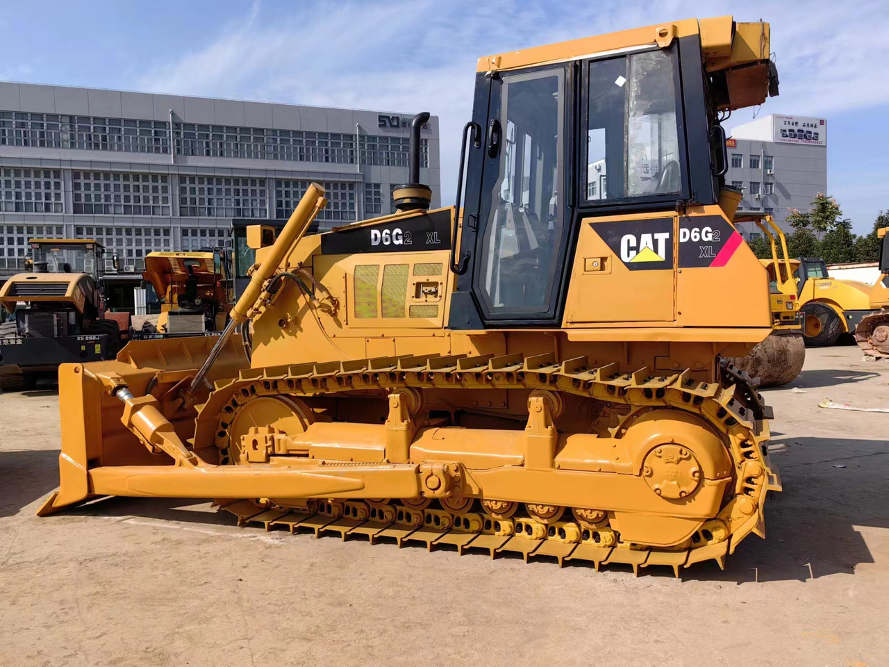 CATERPILLAR D6G2 - بلدوزر: صورة 4 CATERPILLAR D6G2 - بلدوزر: صورة 4