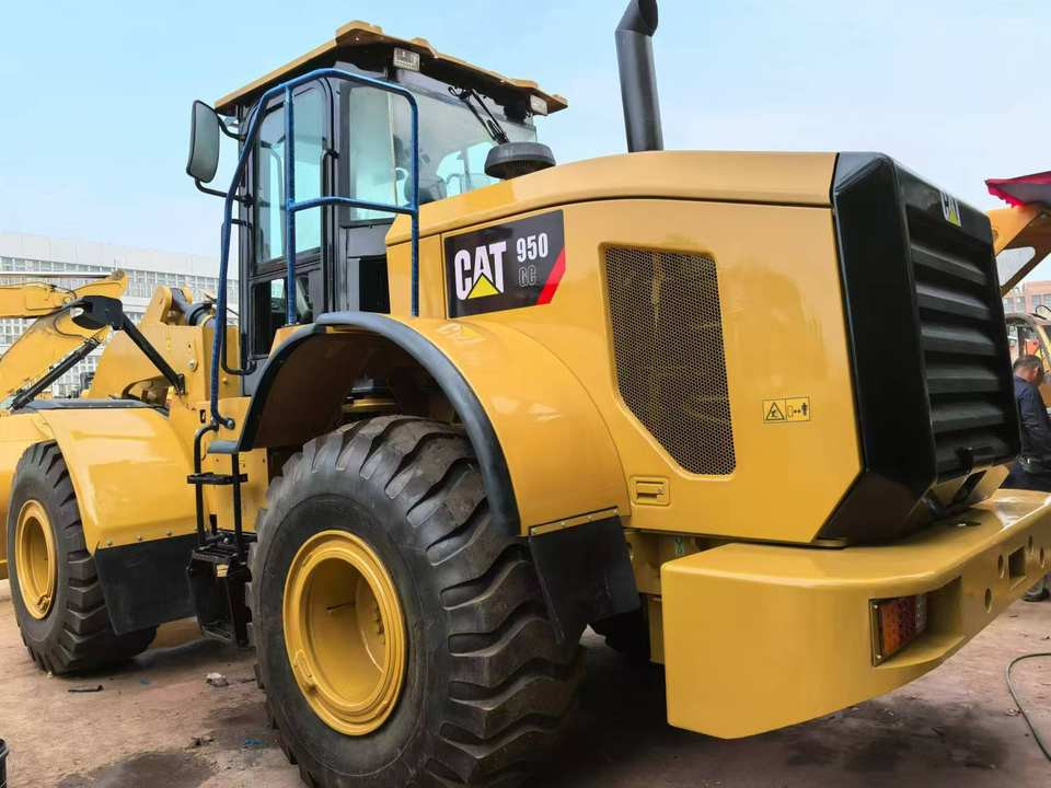 Original Cat Used Cat 950gc Wheel Loader Caterpillar 950gc Cat Loader Low Service Time - اللودر بعجل: صورة 2 Original Cat Used Cat 950gc Wheel Loader Caterpillar 950gc Cat Loader Low Service Time - اللودر بعجل: صورة 2