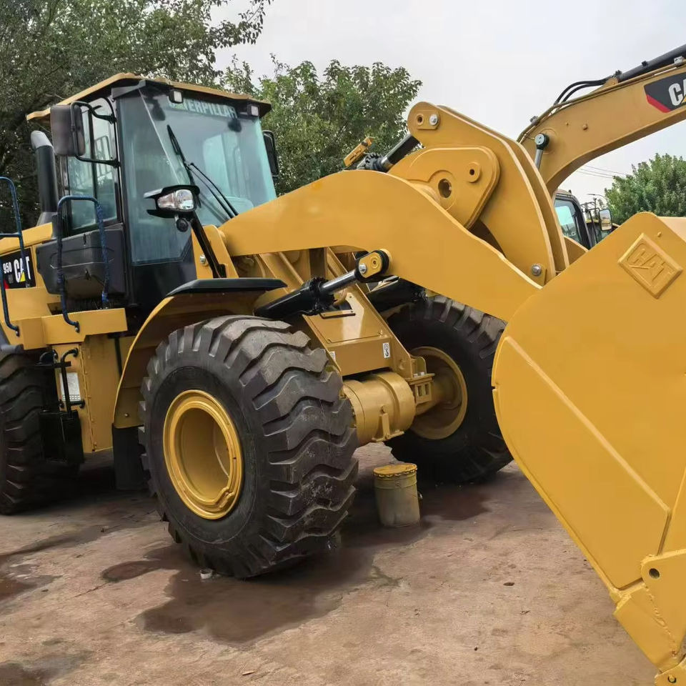 Original Cat Used Cat 950gc Wheel Loader Caterpillar 950gc Cat Loader Low Service Time - اللودر بعجل: صورة 1 Original Cat Used Cat 950gc Wheel Loader Caterpillar 950gc Cat Loader Low Service Time - اللودر بعجل: صورة 1