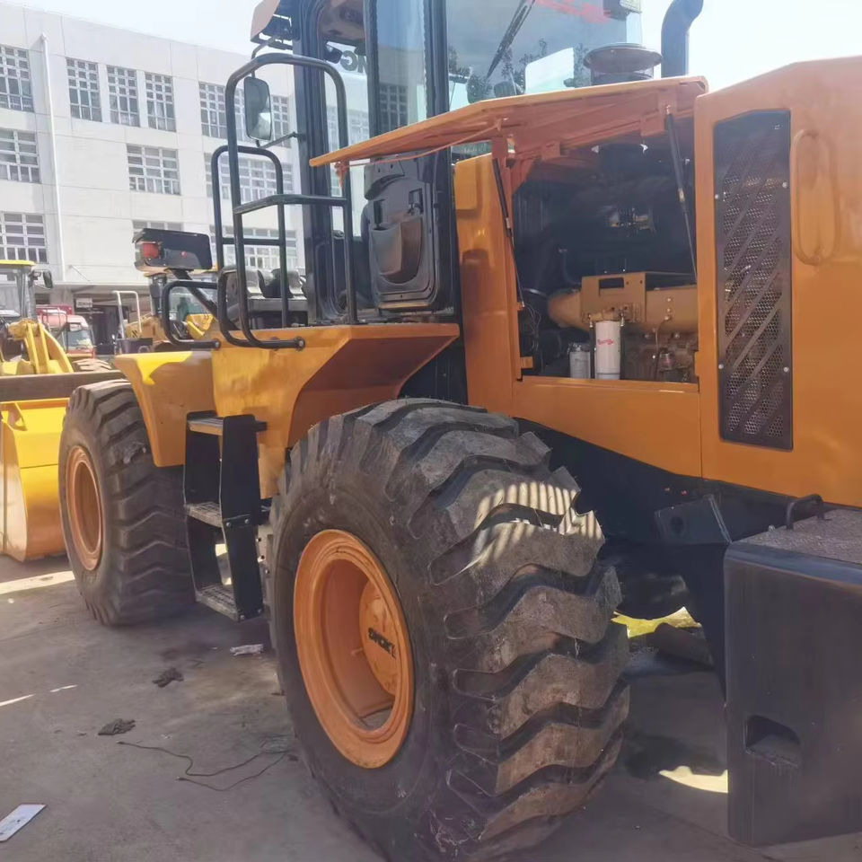 Used Loader LW500KV LW500FN ZL50G Wheel Loader 5T Lw500fn Lw500KL ZL50GN ZL50GL LG956L L955F LW300 ZL30G 3T 5 Tons Front Loader - اللودر بعجل: صورة 1 Used Loader LW500KV LW500FN ZL50G Wheel Loader 5T Lw500fn Lw500KL ZL50GN ZL50GL LG956L L955F LW300 ZL30G 3T 5 Tons Front Loader - اللودر بعجل: صورة 1