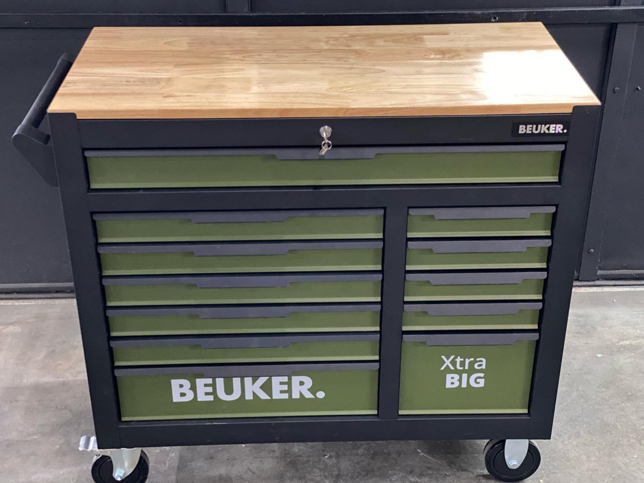 Beuker Xtra Big Gereedschapskist Nieuw - معدات الورشة: صورة 1 Beuker Xtra Big Gereedschapskist Nieuw - معدات الورشة: صورة 1
