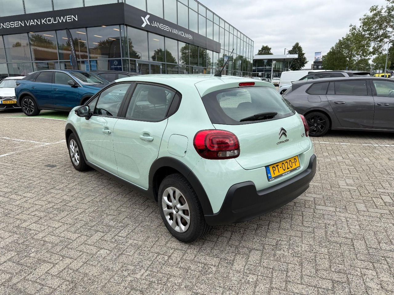 Citroen C3 1.2 PureTech Feel | 2017 | 125.672 km | PT020P | NAP: Logisch - هاتشباك: صورة 3 Citroen C3 1.2 PureTech Feel | 2017 | 125.672 km | PT020P | NAP: Logisch - هاتشباك: صورة 3