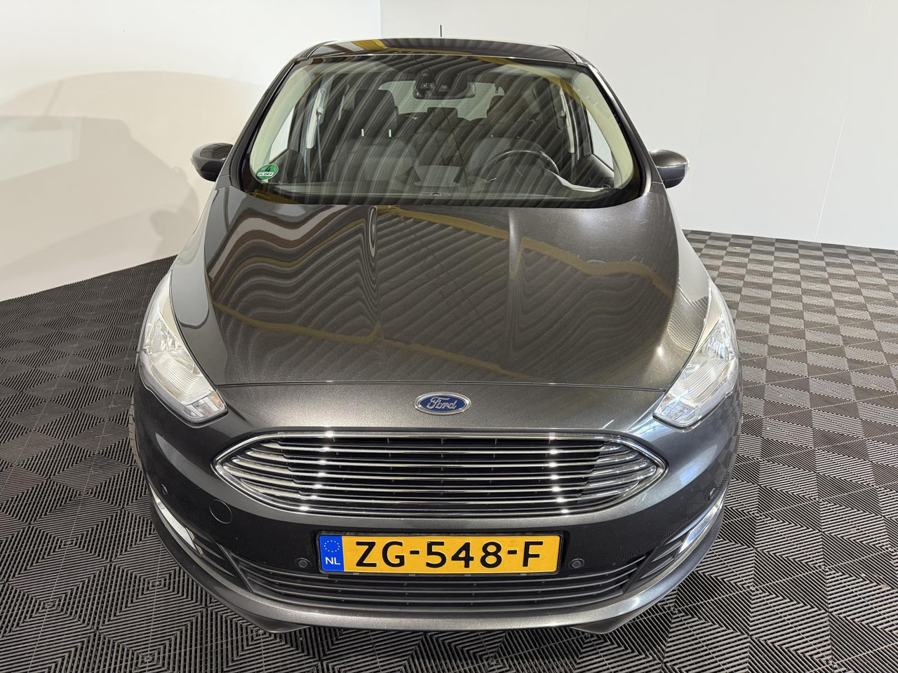Ford C-Max 1.0 Titanium ZG-548-F 186.382 km - سيارة: صورة 2 Ford C-Max 1.0 Titanium ZG-548-F 186.382 km - سيارة: صورة 2