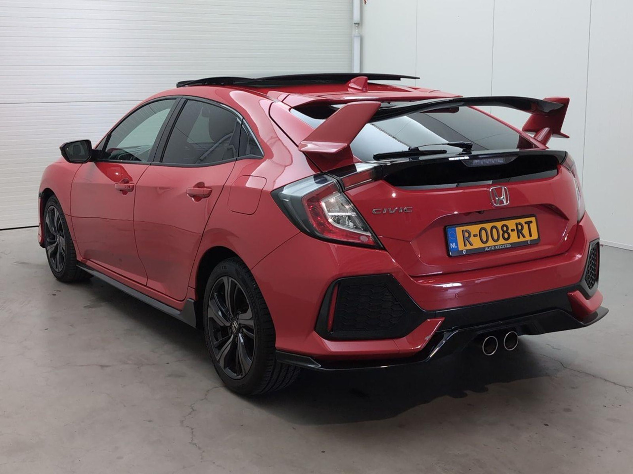 Honda Civic 1.5 i - VTEC Prestige | 2018 | 141.226 km | Automaat | R008RT | NAP: Geen oordeel - هاتشباك: صورة 3 Honda Civic 1.5 i - VTEC Prestige | 2018 | 141.226 km | Automaat | R008RT | NAP: Geen oordeel - هاتشباك: صورة 3