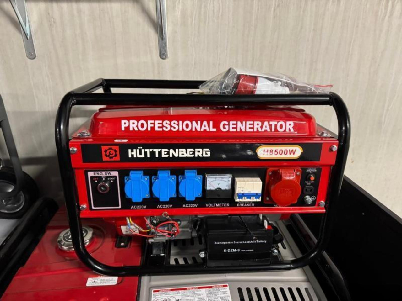 Hüttenberg H8500 Key- en Trekstart Benzine Generator (Nieuw) - مجموعة المولد: صورة 1 Hüttenberg H8500 Key- en Trekstart Benzine Generator (Nieuw) - مجموعة المولد: صورة 1