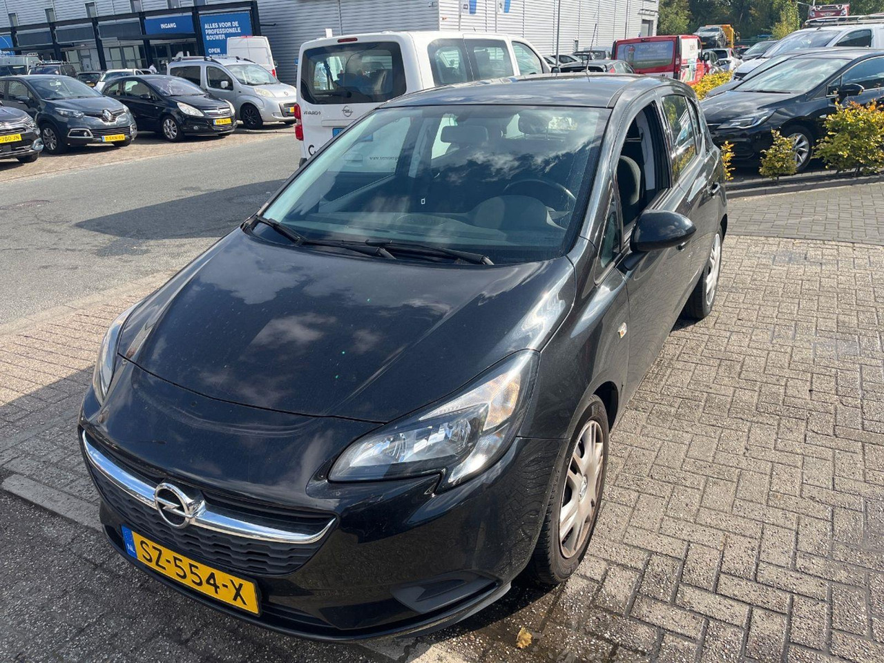 Opel Corsa 1.4 Favourite | 2018 | 98.705 km | SZ554X | NAP: Logisch - هاتشباك: صورة 1 Opel Corsa 1.4 Favourite | 2018 | 98.705 km | SZ554X | NAP: Logisch - هاتشباك: صورة 1