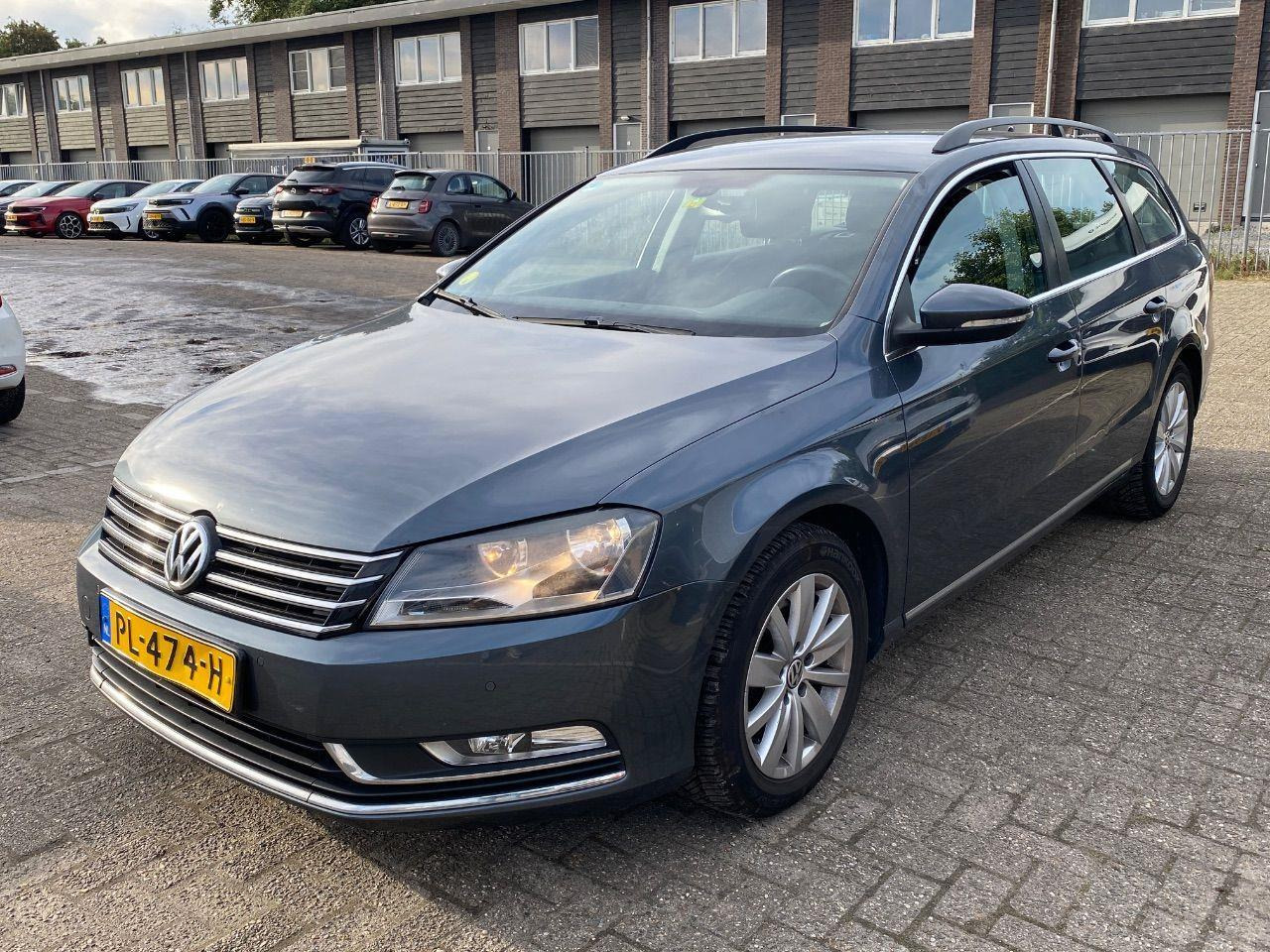 Volkswagen Passat Variant 2.0 TDI Highline BlueMotion | 2012 | 265.279 km | PL474H | NAP: Geen oordeel - سيارة: صورة 1 Volkswagen Passat Variant 2.0 TDI Highline BlueMotion | 2012 | 265.279 km | PL474H | NAP: Geen oordeel - سيارة: صورة 1