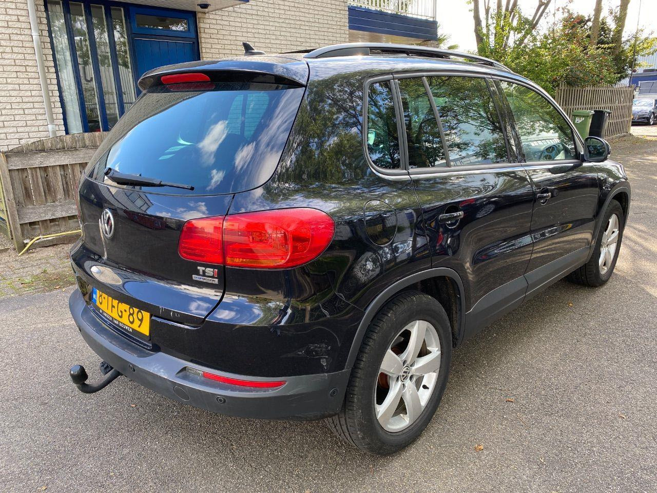 Volkswagen Tiguan 1.4 TSI Comfort&Design Edition | 2014 | 82.628 km | 8TFG89 | NAP: Logisch - سيارة دفع رباعي: صورة 4 Volkswagen Tiguan 1.4 TSI Comfort&Design Edition | 2014 | 82.628 km | 8TFG89 | NAP: Logisch - سيارة دفع رباعي: صورة 4