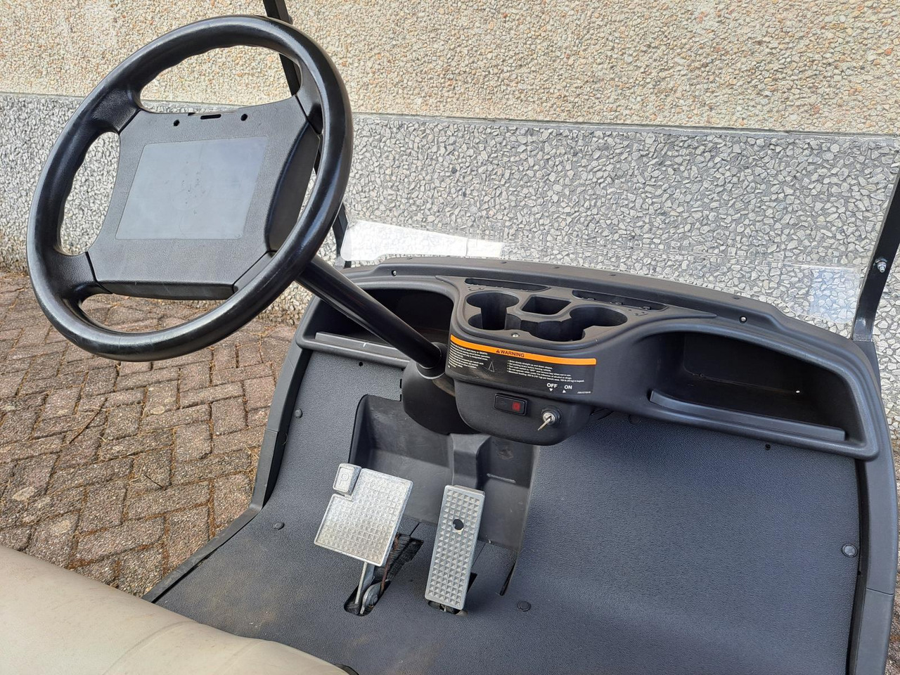 Yamaha G29 Shuttle 6 Golfkar (1) - عربة جولف: صورة 5 Yamaha G29 Shuttle 6 Golfkar (1) - عربة جولف: صورة 5