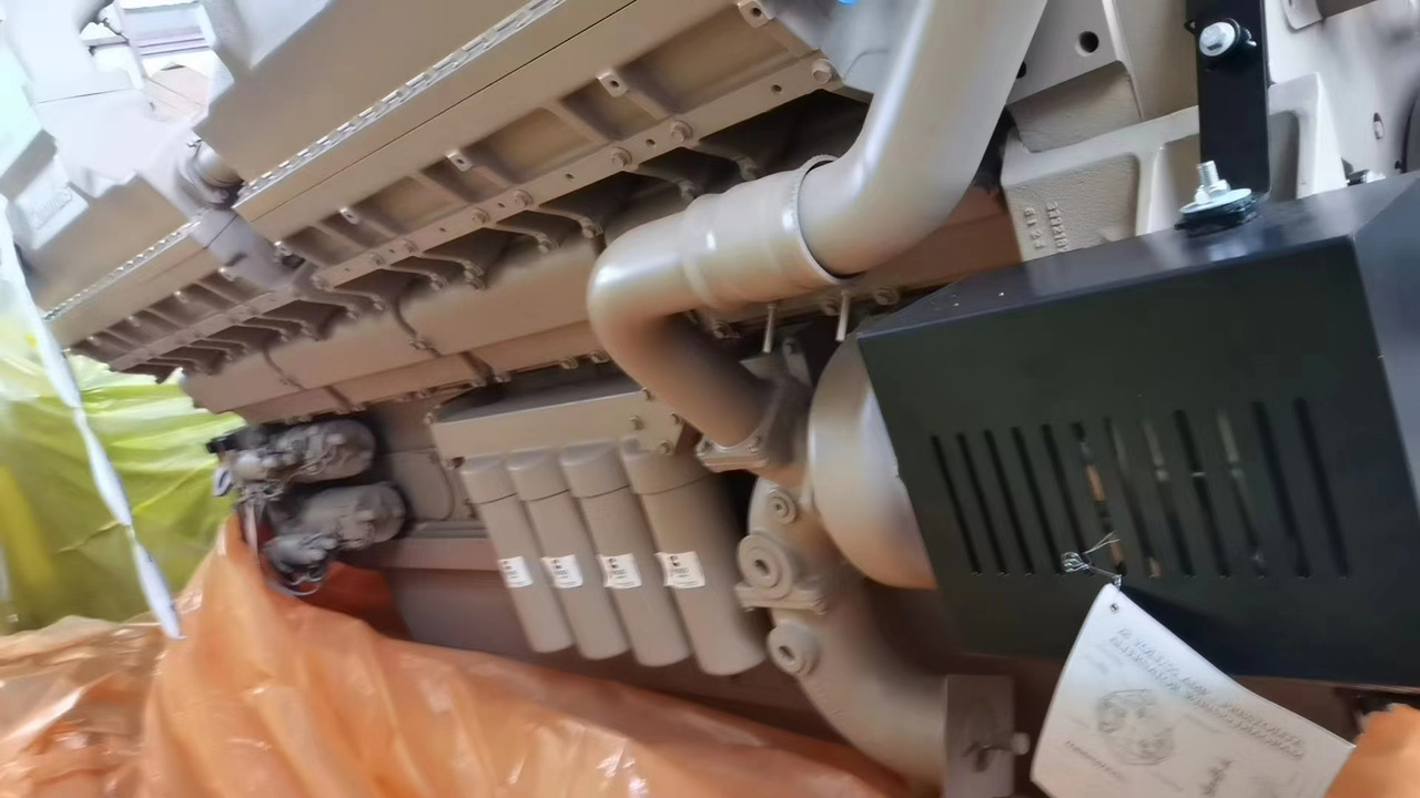 Cummins QSK60-G7 - محرك: صورة 3 Cummins QSK60-G7 - محرك: صورة 3