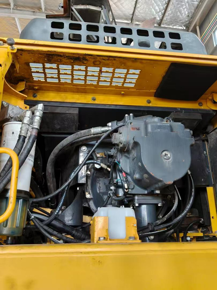 حفار زاحف KOMATSU PC400: صورة 12