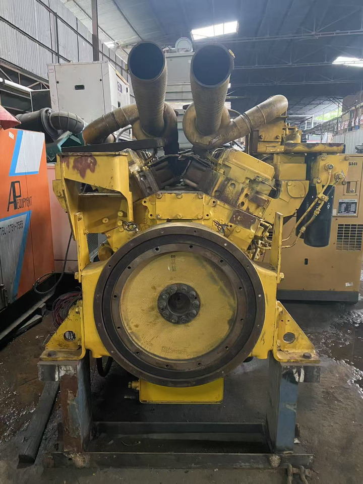 KOMATSU SAA12V140E - محرك - معدات التكييف: صورة 3 KOMATSU SAA12V140E - محرك - معدات التكييف: صورة 3