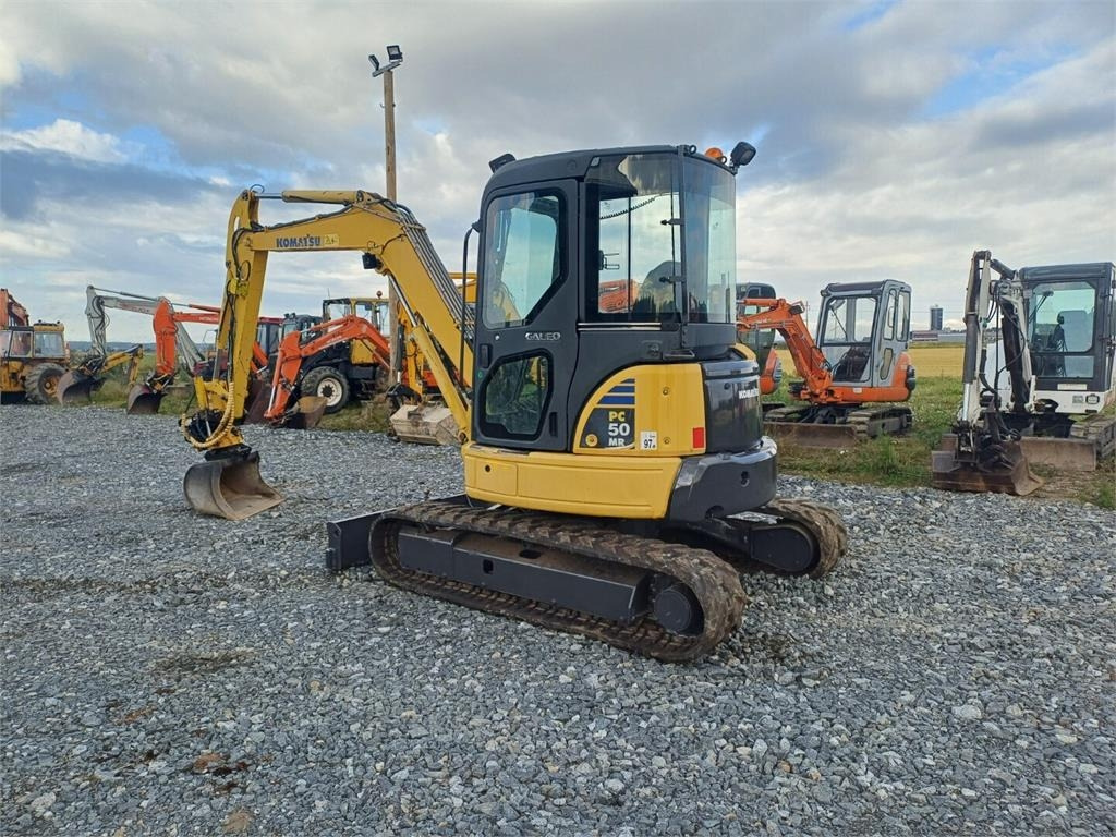 Komatsu pc50mr-2 Engcon pyörittäjällä - حفار صغير: صورة 3 Komatsu pc50mr-2 Engcon pyörittäjällä - حفار صغير: صورة 3