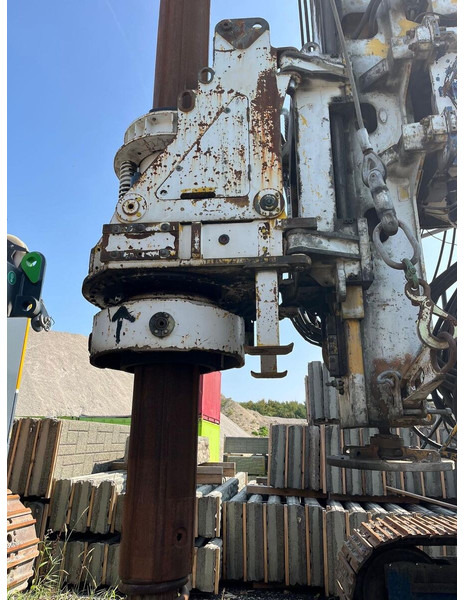 Bauer BG 24 H - معدات حفر: صورة 5 Bauer BG 24 H - معدات حفر: صورة 5