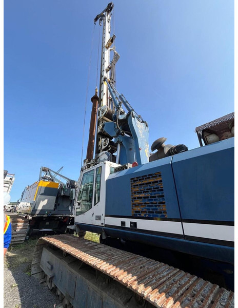 Bauer BG 24 H - معدات حفر: صورة 4 Bauer BG 24 H - معدات حفر: صورة 4