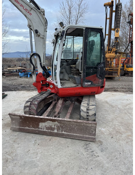 Takeuchi TB260 - حفار صغير: صورة 1 Takeuchi TB260 - حفار صغير: صورة 1