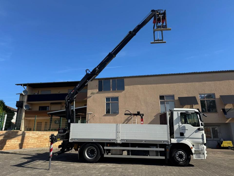 MAN TGM 18.290/HIAB-XS111/JOYSTICK/aus1.Hand - شاحنات مسطحة, شاحنة كرين: صورة 4 MAN TGM 18.290/HIAB-XS111/JOYSTICK/aus1.Hand - شاحنات مسطحة, شاحنة كرين: صورة 4