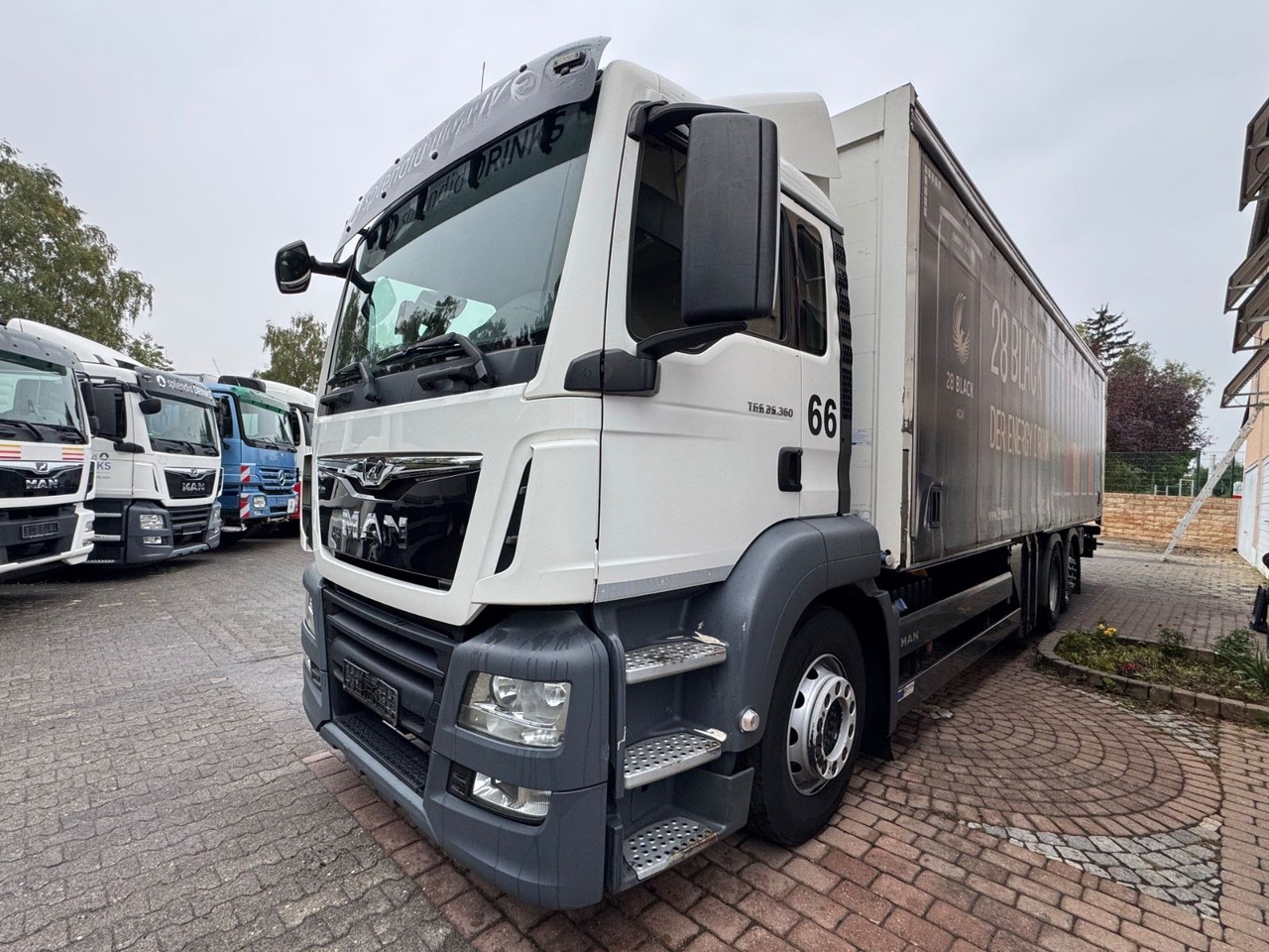MAN TGS 26.360/LBW/Lenk-Lift/AHK/Voll-Luft - شاحنة مشروبات: صورة 3 MAN TGS 26.360/LBW/Lenk-Lift/AHK/Voll-Luft - شاحنة مشروبات: صورة 3