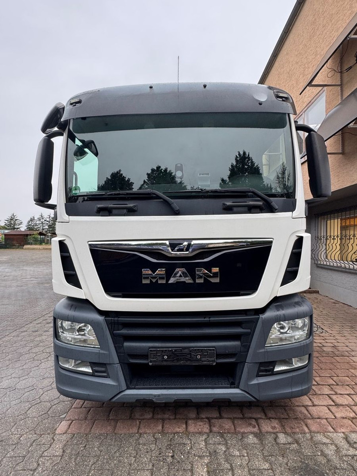 MAN TGS 26.360/LBW/Lenk-Lift/AHK/Voll-Luft - شاحنة مشروبات: صورة 2 MAN TGS 26.360/LBW/Lenk-Lift/AHK/Voll-Luft - شاحنة مشروبات: صورة 2
