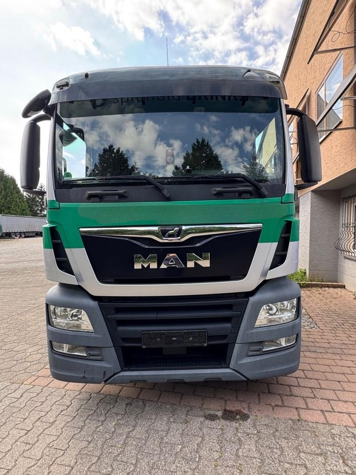 MAN TGS 26.460 2xAHK/2xLBW/Lenk-Lift/kpl.Zug - شاحنة صندوقية: صورة 3 MAN TGS 26.460 2xAHK/2xLBW/Lenk-Lift/kpl.Zug - شاحنة صندوقية: صورة 3