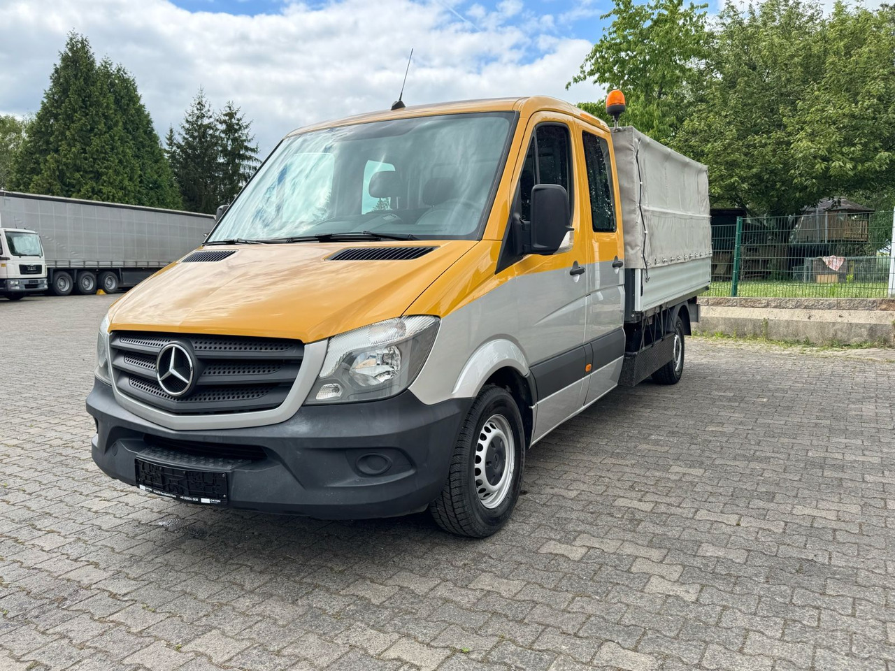 Mercedes-Benz 316 CDI/DK/Ahk/Top-Zustand/Tüv-Neu! - شاحنة مغلقة بستائر جانبية, الشاحنات الصغيرة كابينة مزدوجة: صورة 2 Mercedes-Benz 316 CDI/DK/Ahk/Top-Zustand/Tüv-Neu! - شاحنة مغلقة بستائر جانبية, الشاحنات الصغيرة كابينة مزدوجة: صورة 2