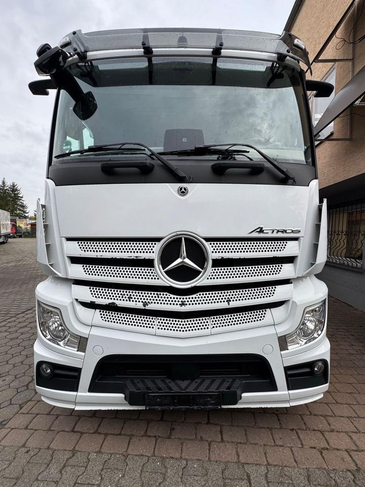 Mercedes-Benz Actros 2548L-/Lenk-Lift/Retarder/Mirror-Cam - شاحنة مشروبات: صورة 2 Mercedes-Benz Actros 2548L-/Lenk-Lift/Retarder/Mirror-Cam - شاحنة مشروبات: صورة 2