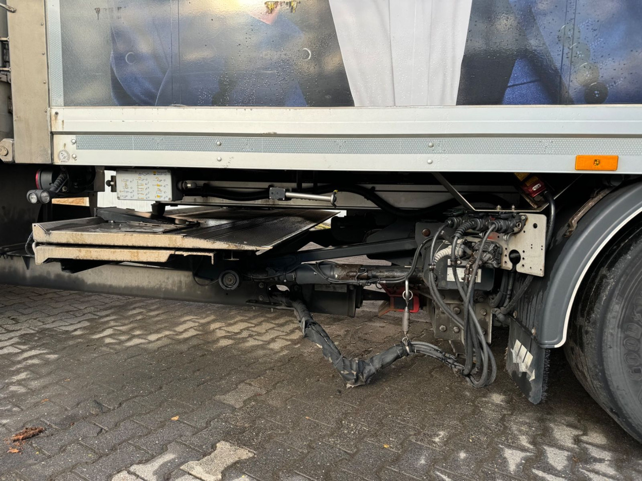 Mercedes-Benz Antos 2540/Durchladbar/2xLBW/Frigoblock/2instock - شاحنة ذات مبرد: صورة 5 Mercedes-Benz Antos 2540/Durchladbar/2xLBW/Frigoblock/2instock - شاحنة ذات مبرد: صورة 5