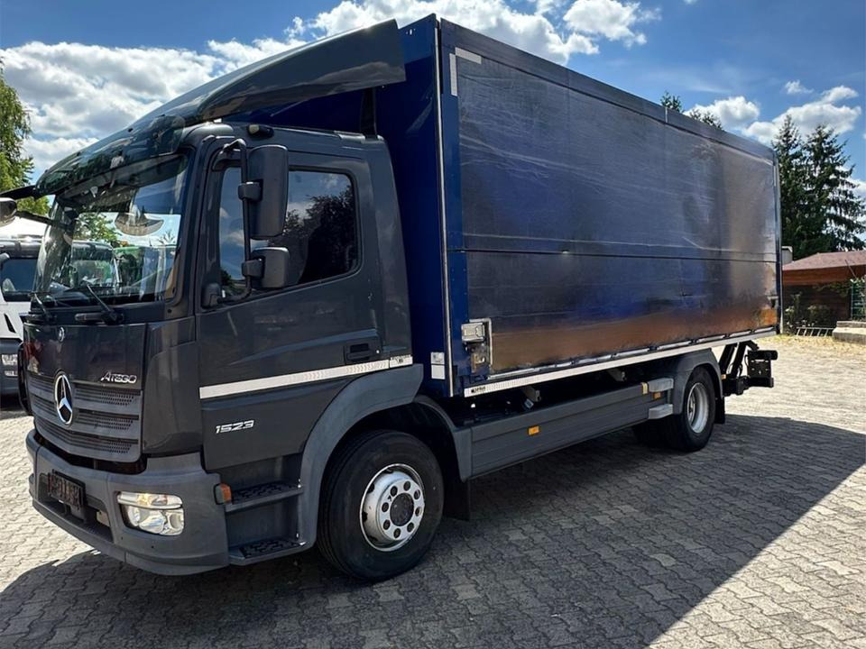 Mercedes-Benz Atego 1523/Klima/LBW/GT-Zertifiziert/2xAHK - شاحنة صندوقية: صورة 2 Mercedes-Benz Atego 1523/Klima/LBW/GT-Zertifiziert/2xAHK - شاحنة صندوقية: صورة 2
