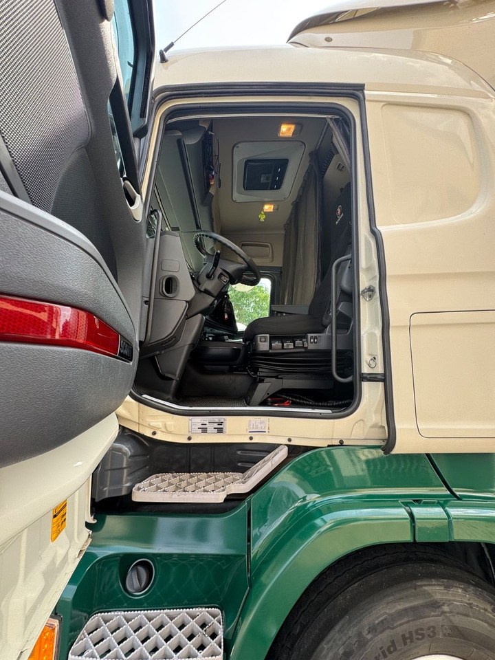 Scania R450/Kupplungspedal/6x2/2xBett/Top-Zustand! - شاحنة ذات ستائر جانبية: صورة 3 Scania R450/Kupplungspedal/6x2/2xBett/Top-Zustand! - شاحنة ذات ستائر جانبية: صورة 3