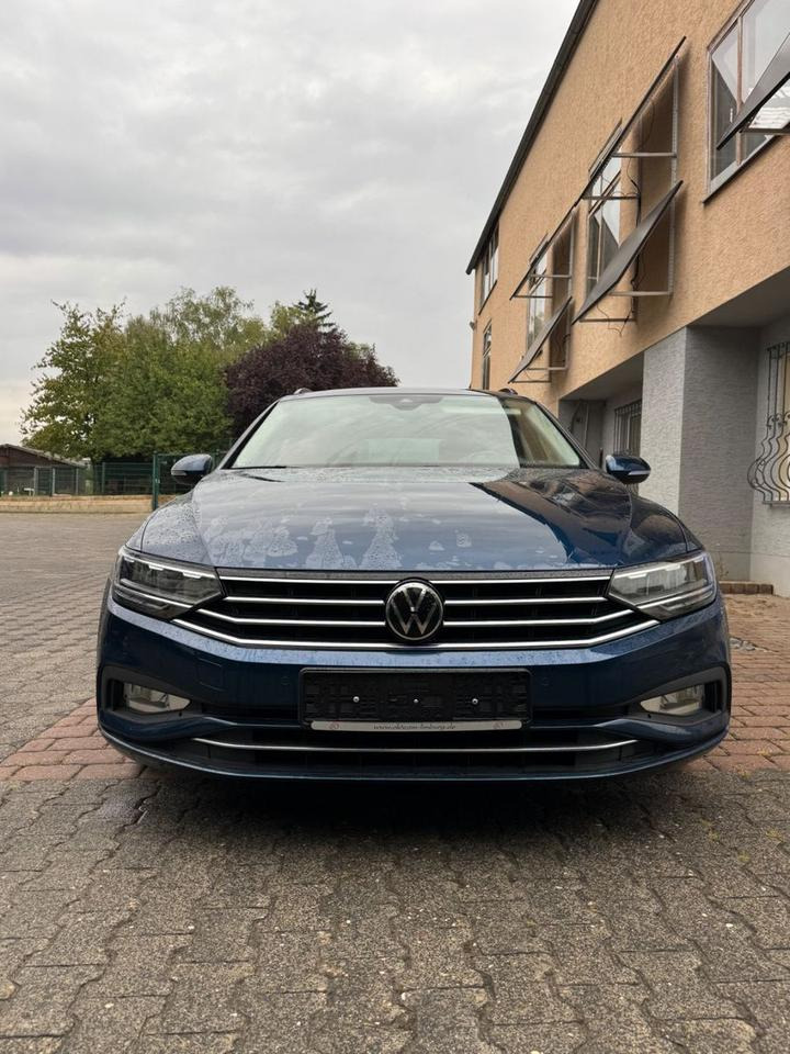 Volkswagen Passat Variant 2.0 TDI - سيارة: صورة 2 Volkswagen Passat Variant 2.0 TDI - سيارة: صورة 2