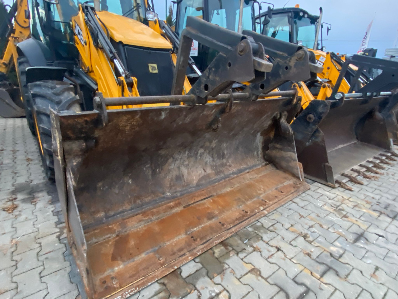 JCB 3CX - لودر ذو محراث خلفي/ باكهو: صورة 1 JCB 3CX - لودر ذو محراث خلفي/ باكهو: صورة 1